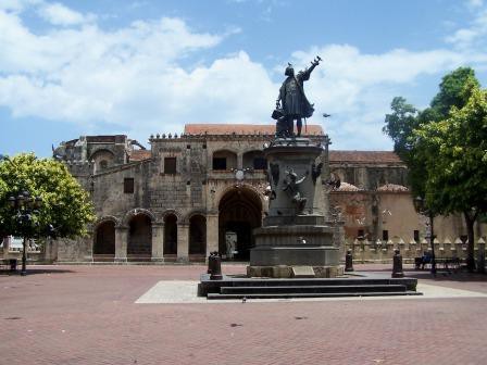 Parque Colon, Saint Domingue